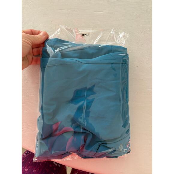 Heal Wear Blue scrub top s  L turquoise lightweight nurse comfy workwear medical - Picture 9 of 9